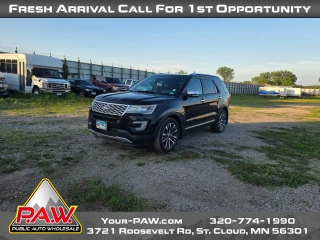 Used 2016 Black Ford Platinum image 4
