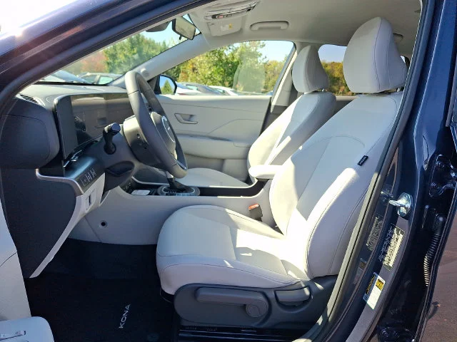 New 2027 Blue Hyundai SEL Sport image 9
