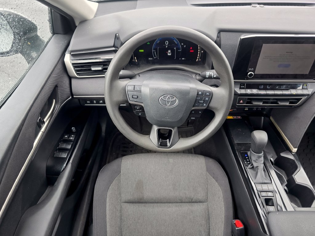 Used 2025 Silver Toyota LE image 23