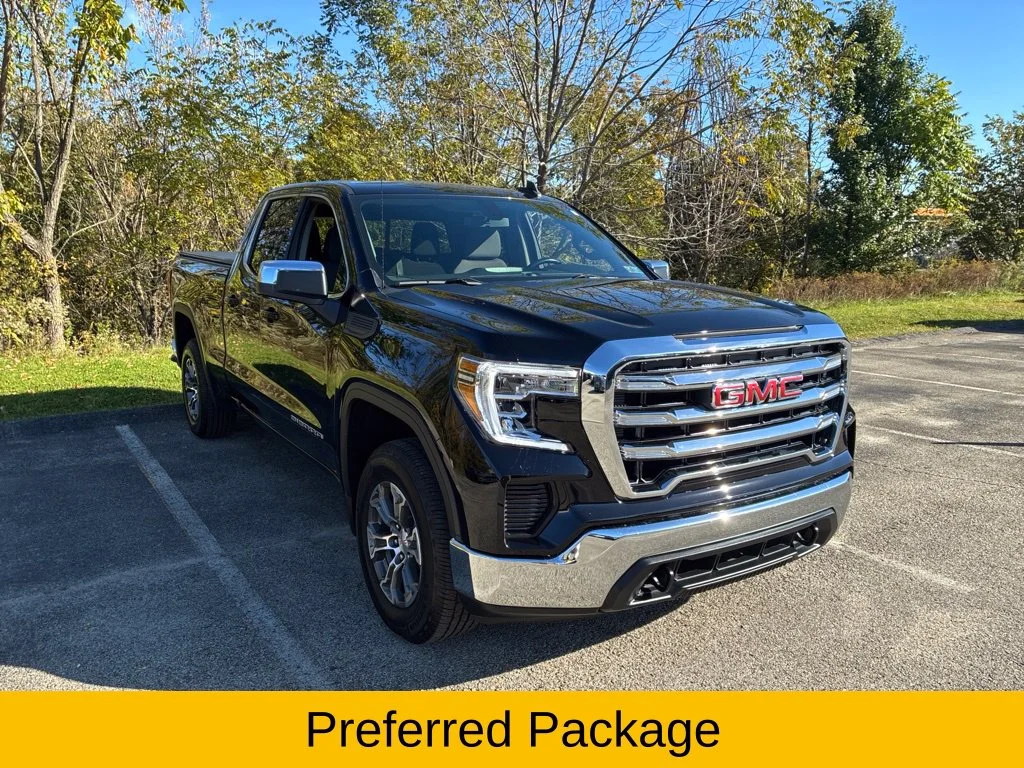 Used 2021 Onyx Black GMC SLE image 8