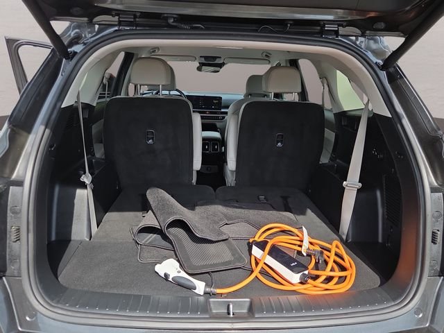 Used 2025 Gray Kia EX image 35
