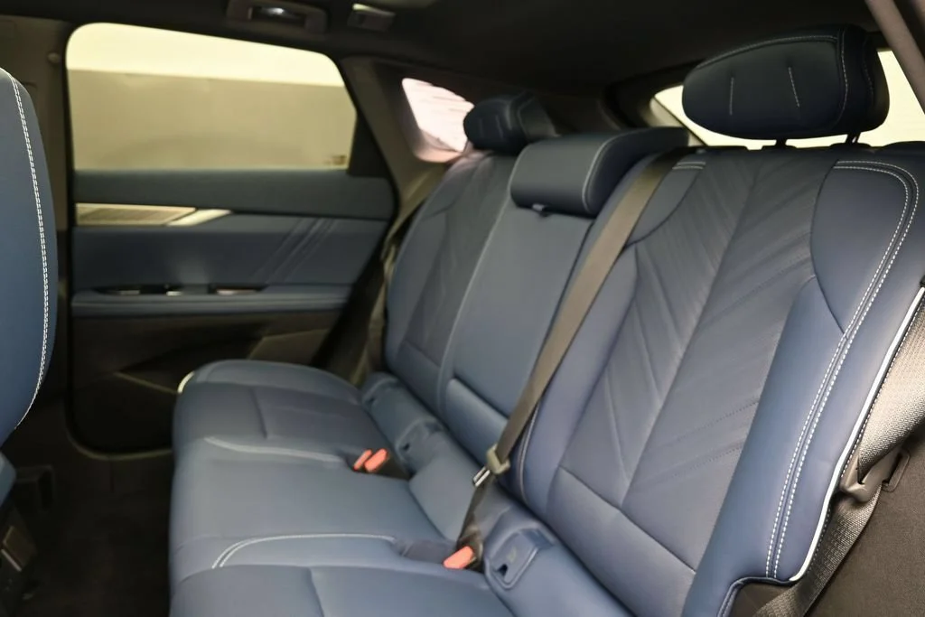2027 Cadillac OPTIQ Premium Sport - Photo 30