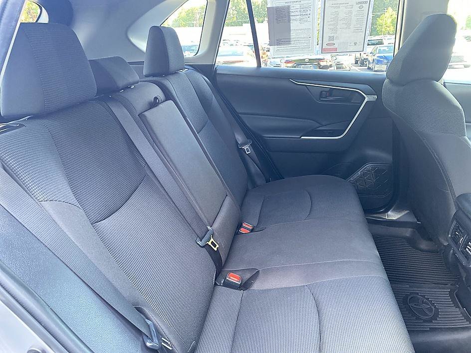 Used 2022 Silver Sky Metallic Toyota LE image 22