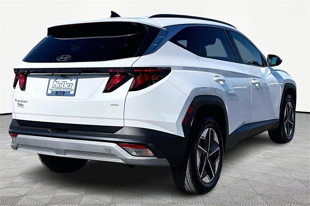 Certified 2025 Hyundai Tucson SEL with VIN 3KMJBCDE2SE013152 for sale in Kansas City