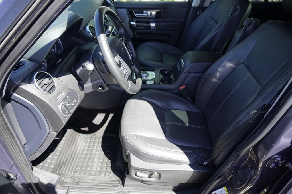 Used 2016 Gray Land Rover HSE image 19