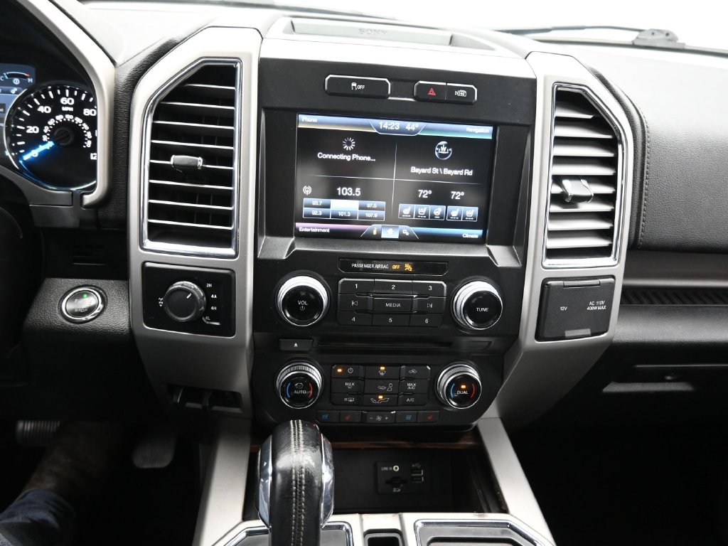 Used 2015 Black Ford Lariat image 17
