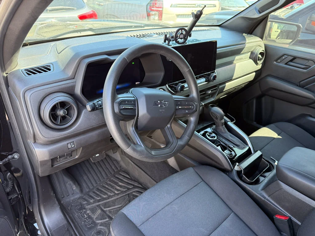 Used 2025 Black Chevrolet Trail Boss image 24