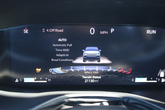 Used 2023 Silver Jeep Limited image 17
