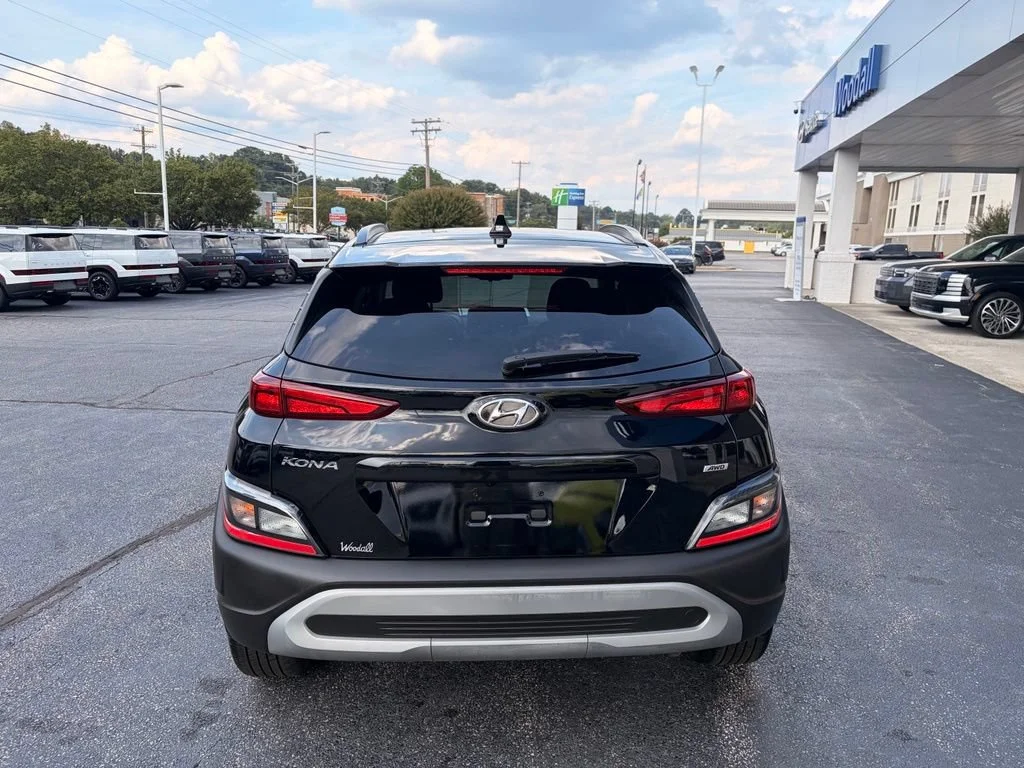 Used 2023 Abyss Black Per Hyundai SEL image 7