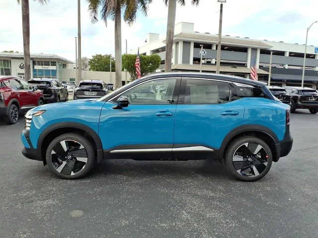 New 2026 Arctic Ice Blue Metallic / Super Black Two-tone Nissan SR image 4
