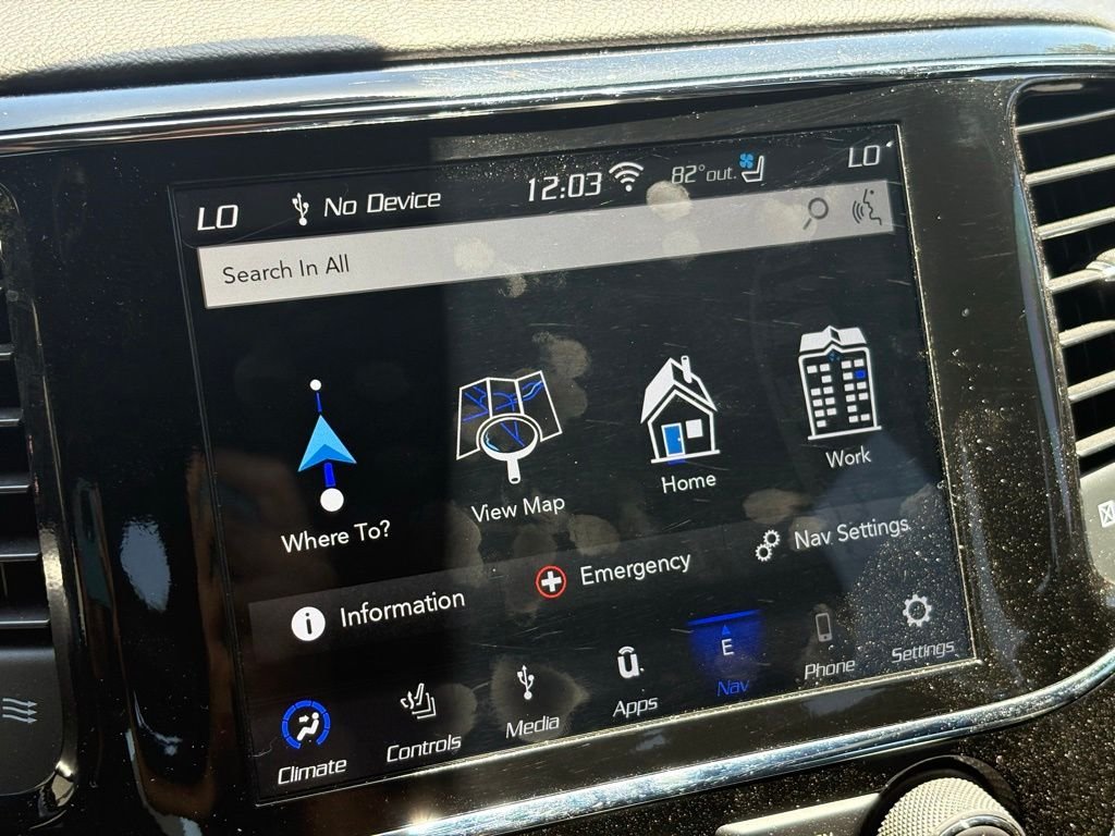 Used 2019 White Jeep Overland image 16