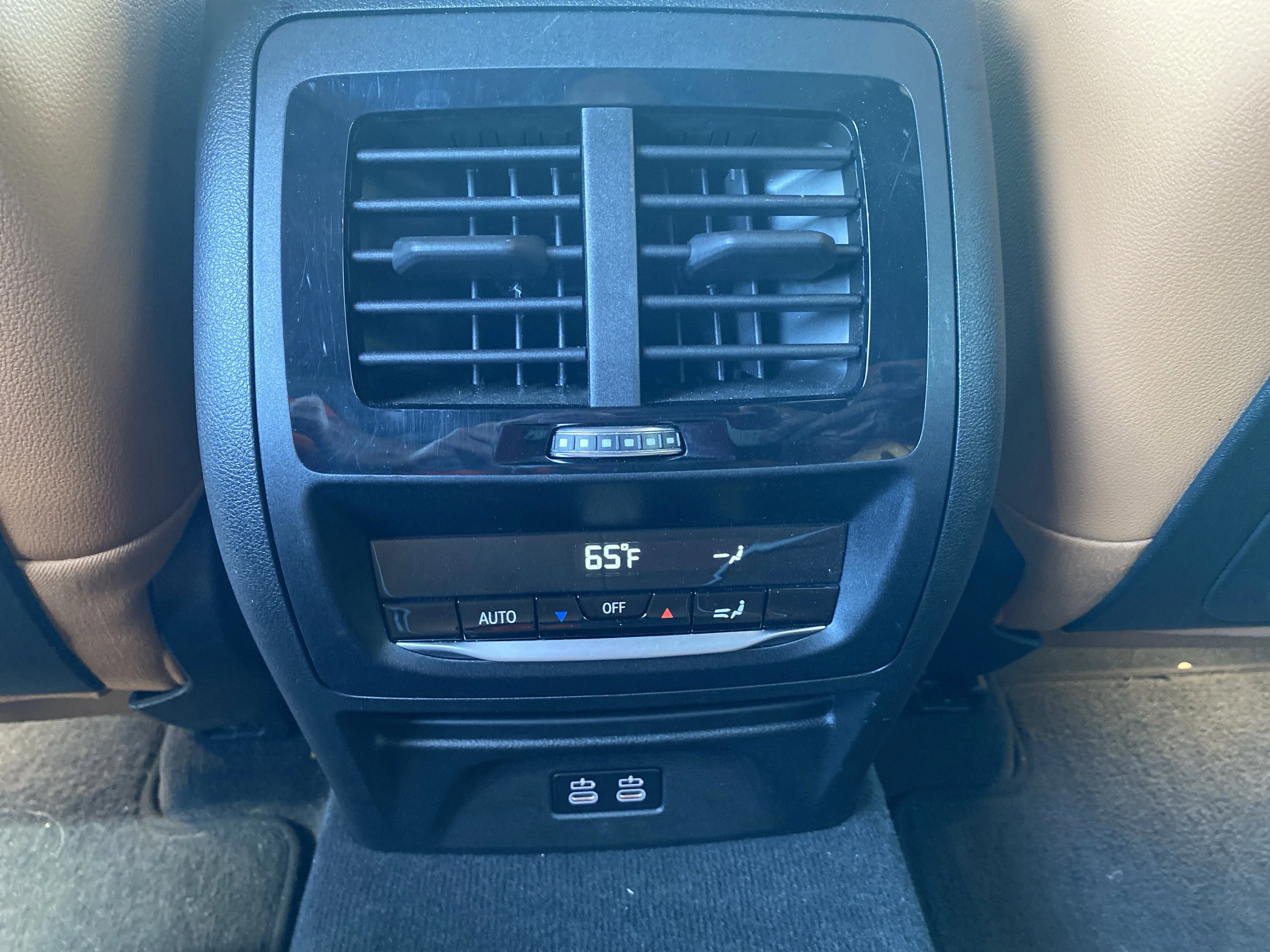 Used 2022 Carbon Black Metallic BMW  image 15