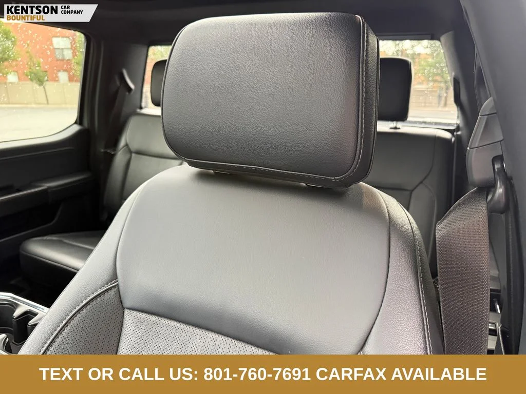 Used 2024 Gray Ford Lariat image 28