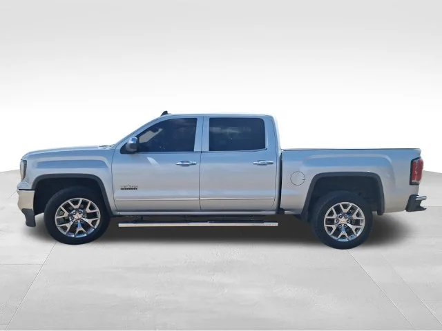 Used 2017 Silver GMC SLT image 4