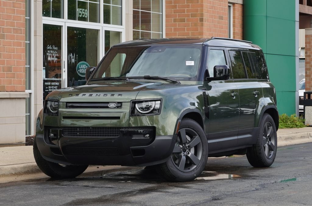 New 2026 Woolstone Green Land Rover S image 1