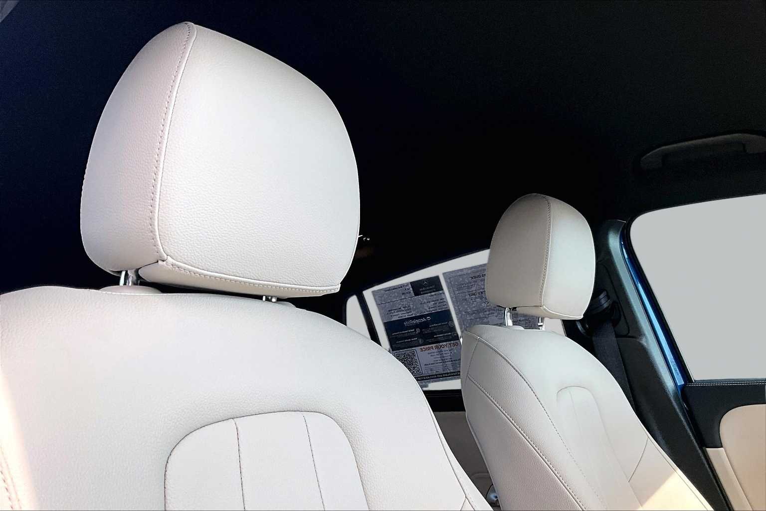 2025 Mercedes-Benz GLA GLA250 - Photo 14