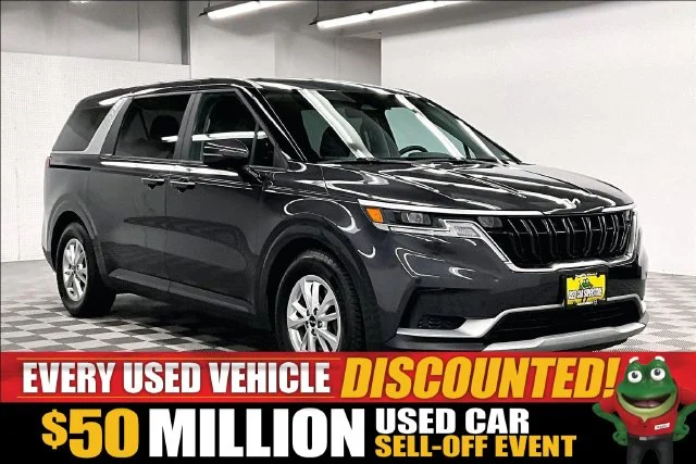 2023 Kia Carnival LX