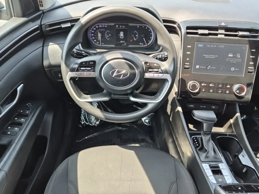 Used 2022 Shimmering Silver Hyundai SEL image 8