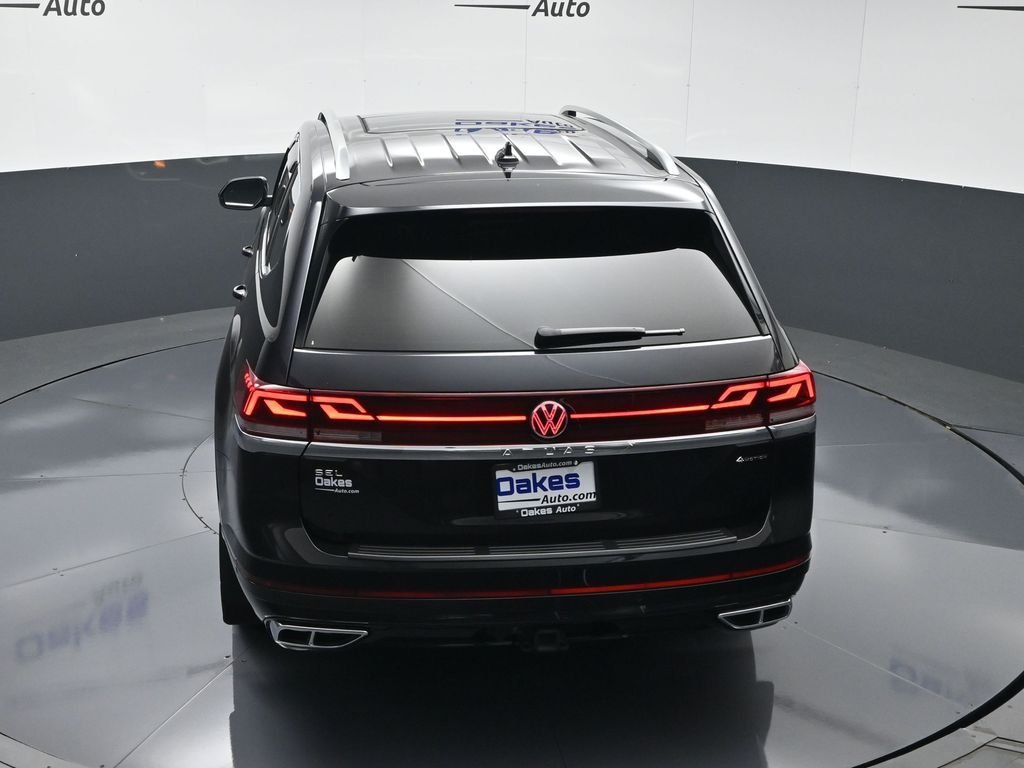 Used 2024 Deep Black Volkswagen 2.0T SEL Premium R-Line image 55