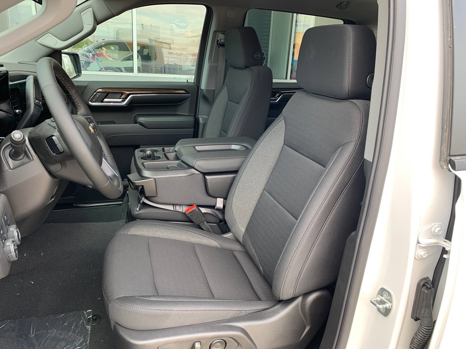 New 2026 Summit White Chevrolet LT (2FL) with Convenience Package - Trailering Package image 16