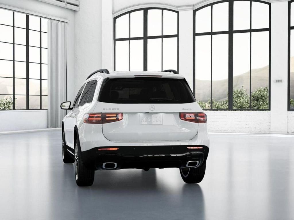 New 2026 Polar White Mercedes-Benz GLB 250 image 26