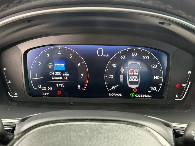 Used 2024 White Honda Touring image 26