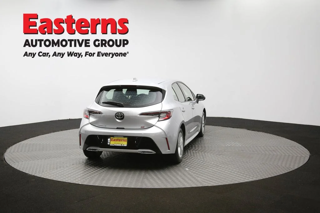 Used 2021 Silver Toyota SE image 34
