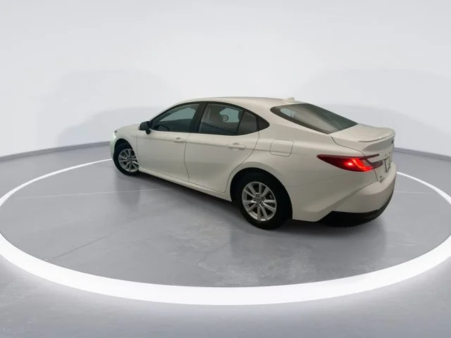 Used 2025 White Toyota LE image 4