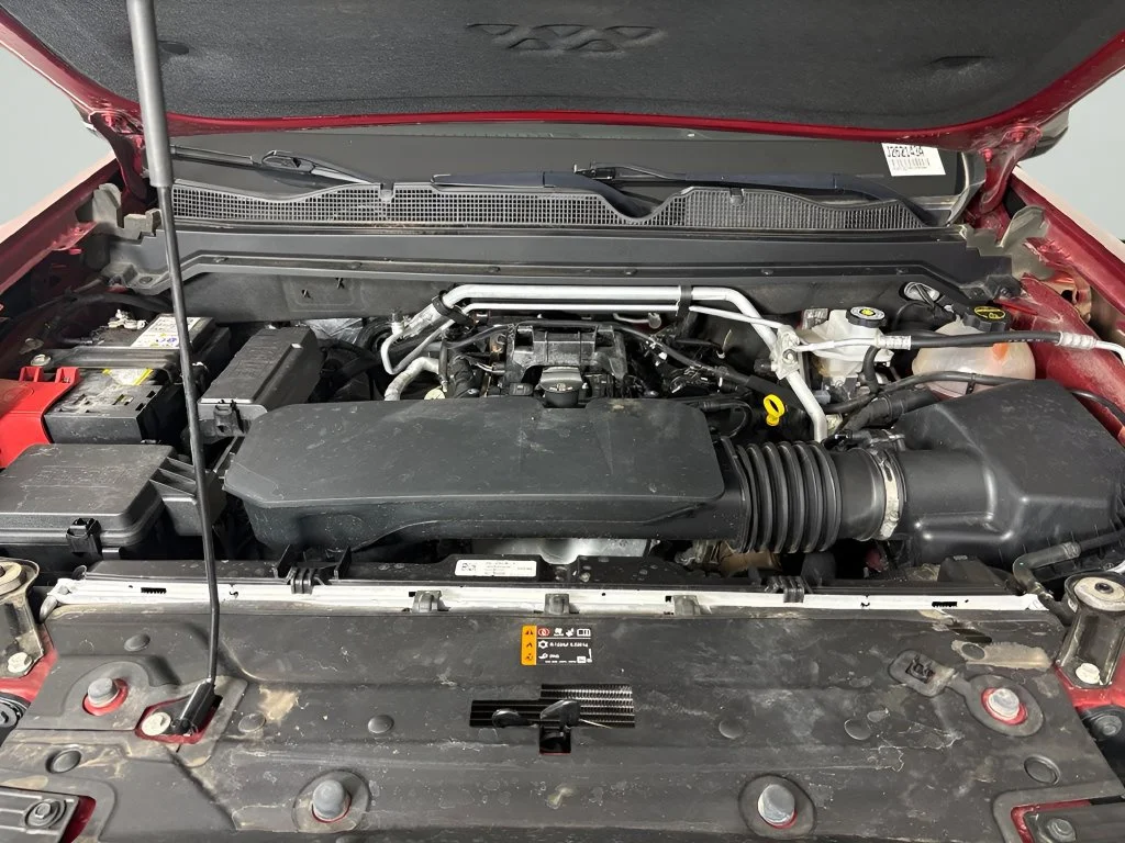 Used 2024 Radiant Red Tintcoat Chevrolet LT image 41