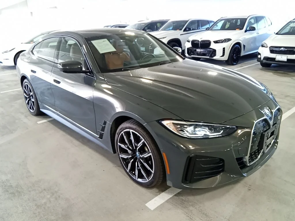 Used 2022 Gray Metallic BMW eDrive40 image 3