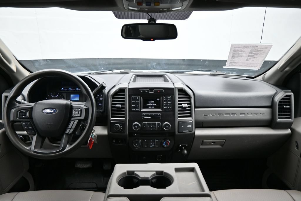 Used 2017 White Ford XL image 13