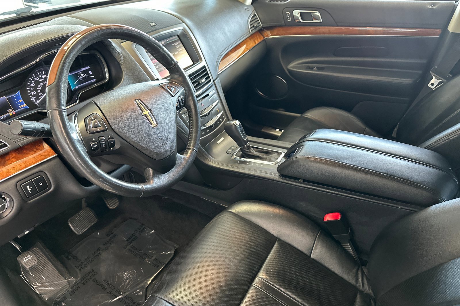 Used 2014 Tuxedo Black Metallic Lincoln EcoBoost image 10
