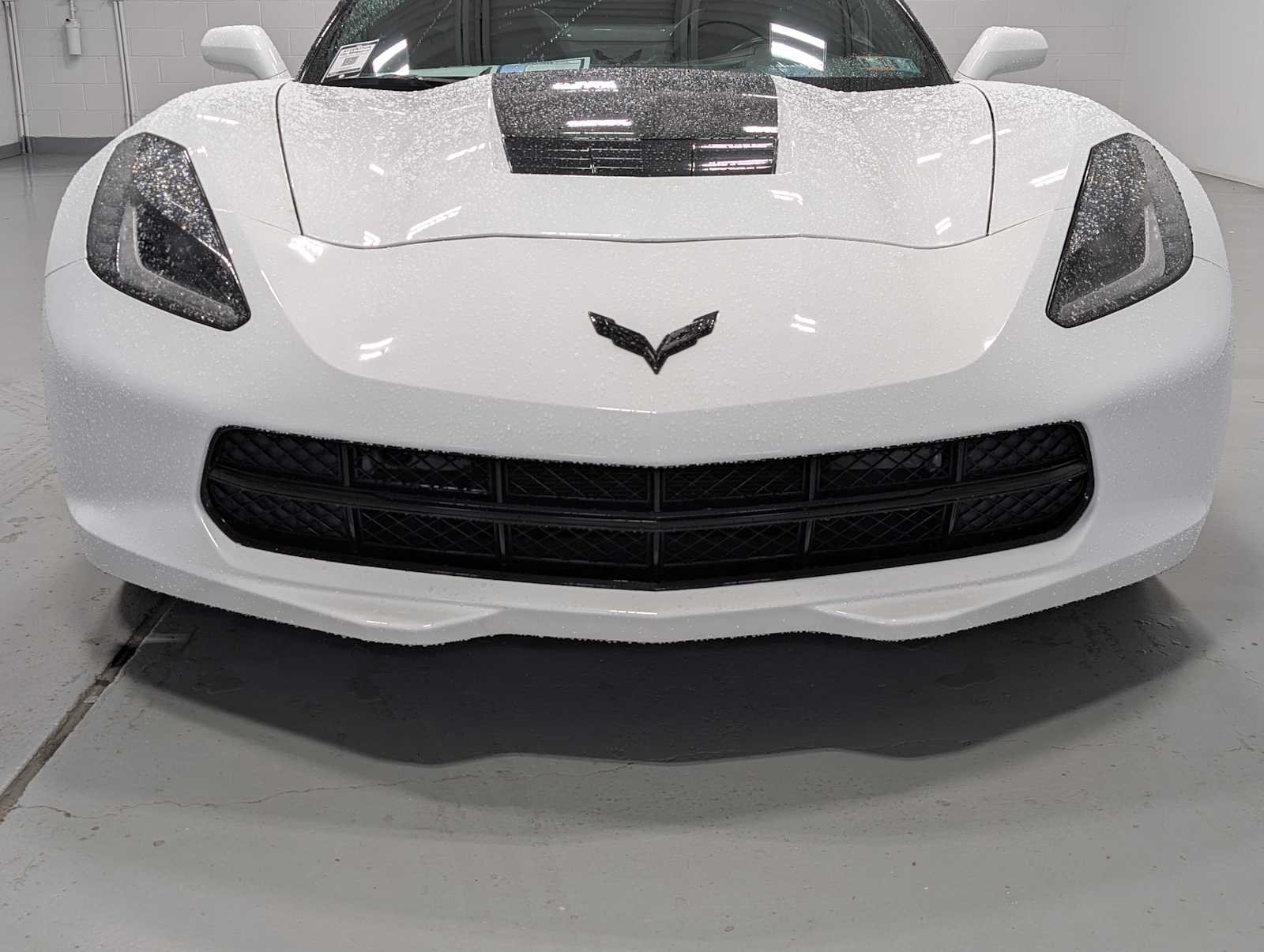 Used 2019 Arctic White Chevrolet 1LT image 2