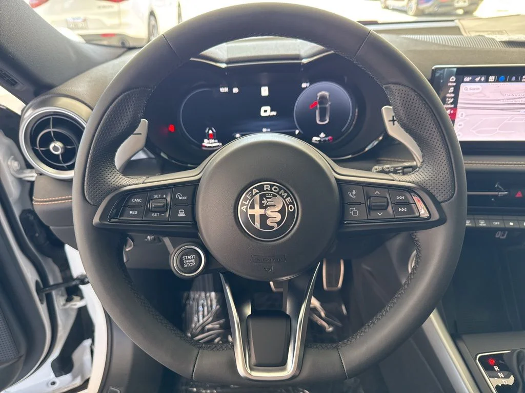 2026 Alfa Romeo Tonale Veloce - Photo 11