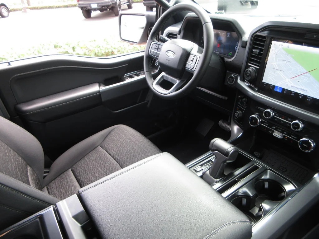 New 2026 Avalanche Ford XLT image 23