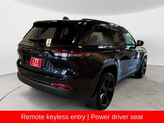 Used 2023 Blue Jeep Limited image 6