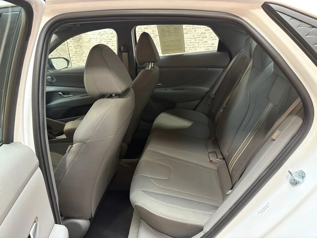 Used 2026 Serenity White Hyundai SEL Sport image 13