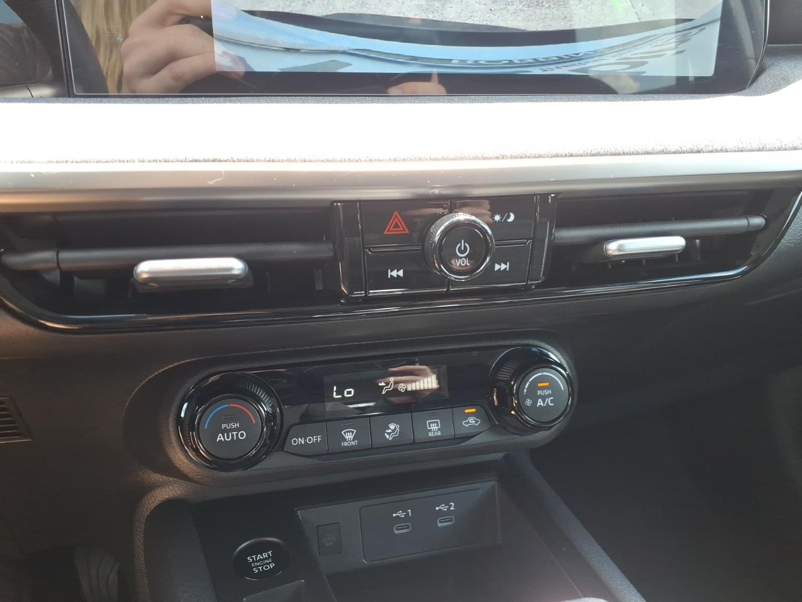 2026 Nissan Kicks SV White at Robbins Nissan