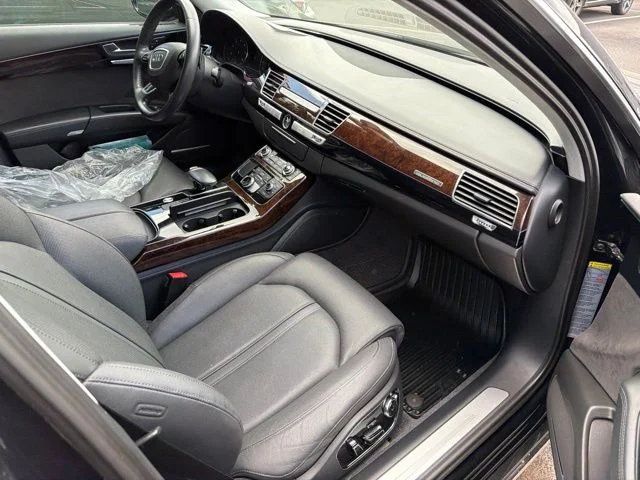 Used 2012 Black Audi L 4.2 image 6