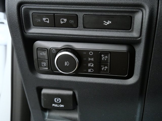 Certified Used 2024 White Ford XLT image 27