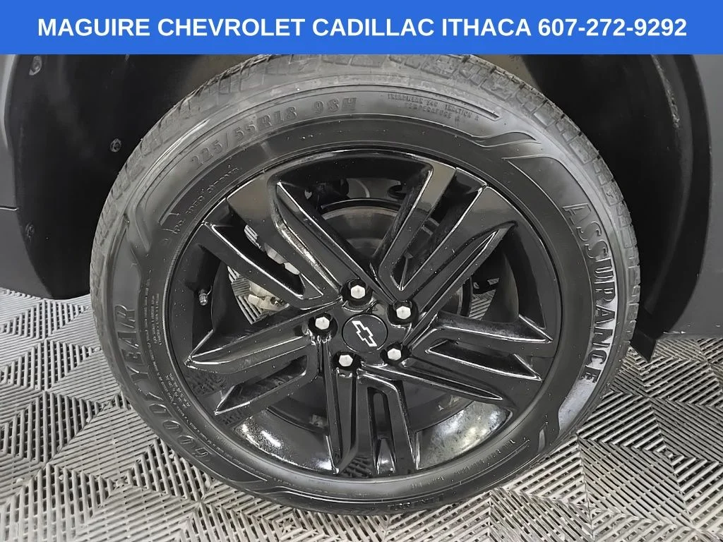 Used 2024 Green Chevrolet ACTIV image 13
