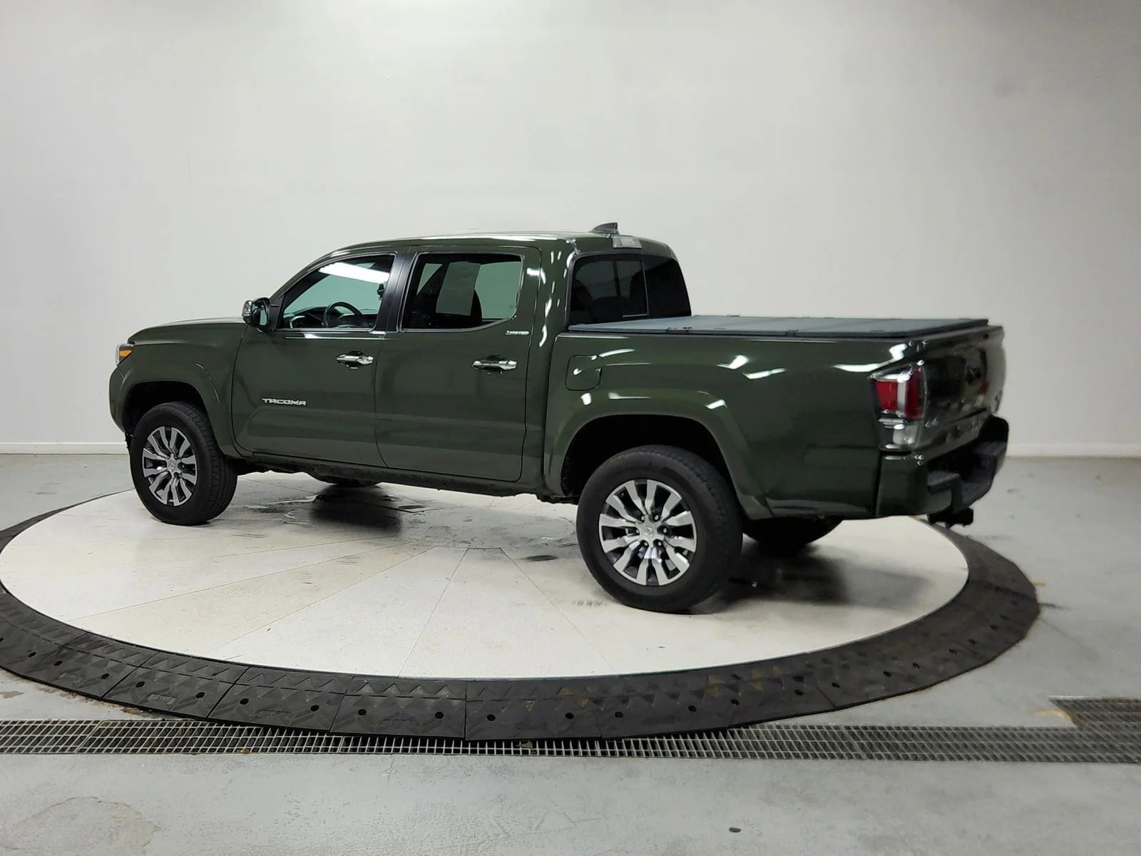 Used 2021 Green Toyota Limited image 6