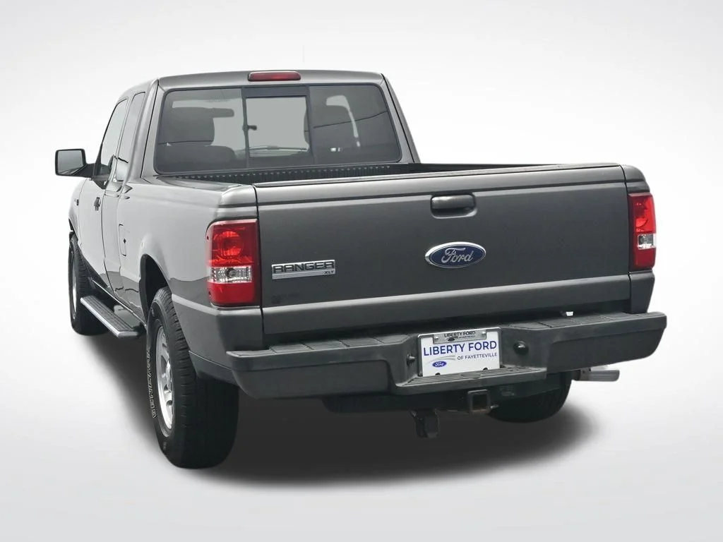 Used 2011 Dark Shadow Gray Metallic Ford XLT image 9