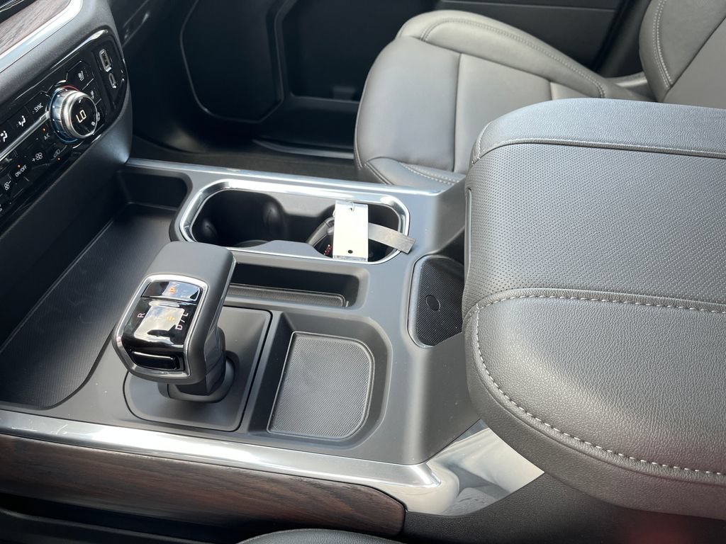 New 2026 Onyx Black GMC SLT image 20