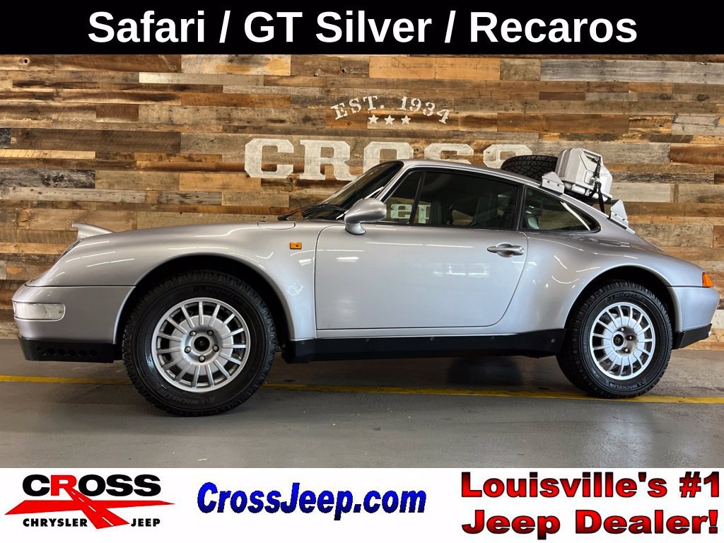 Used 1995  Porsche Carrera 4 image 1