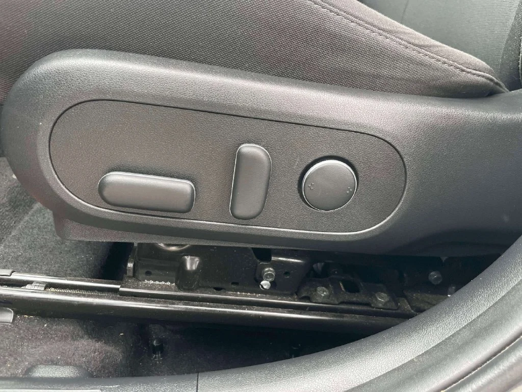 Certified Used 2024 Gray Hyundai SEL image 18