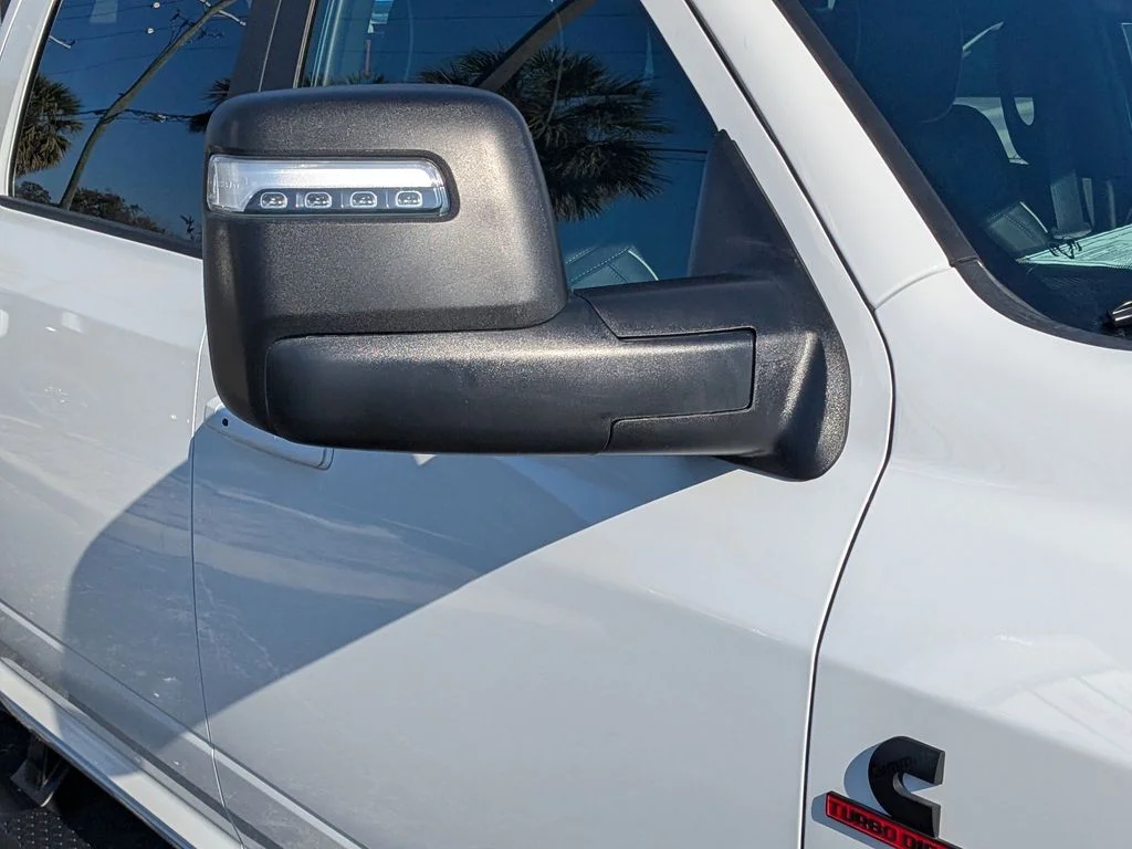 New 2026 Bright White Clear-Coat Exterior Paint RAM Laramie image 11