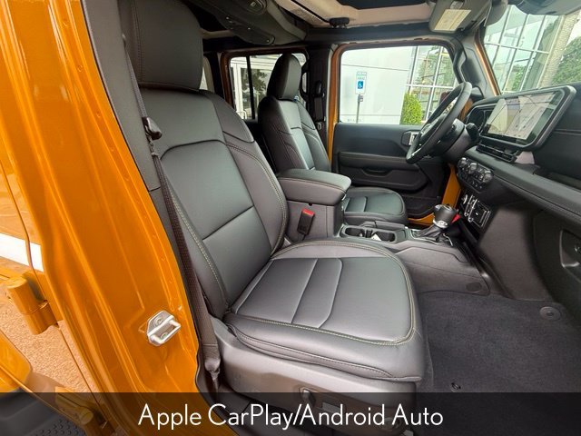 New 2026 Goldilocks Exterior Paint Jeep Sahara image 28