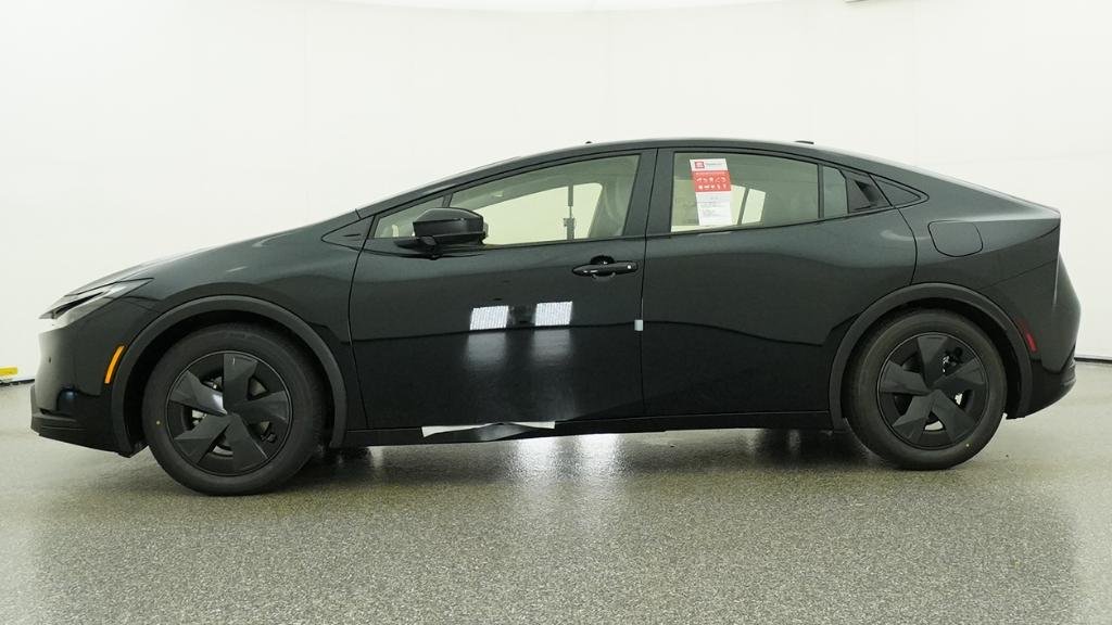 New 2026 Midnight Black Metallic Toyota LE image 15