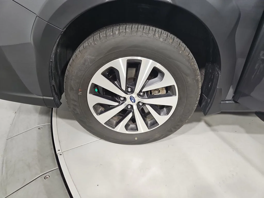 Used 2025 Gray Subaru Premium image 29